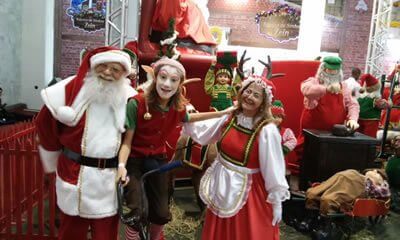 Papai Noel Visita nos Dias de Natal em São Paulo